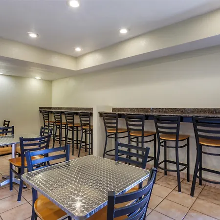 Surestay By Best Western Chambers Petrified Forest