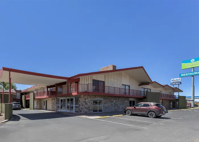 Surestay By Western Petrified Forest Hotel