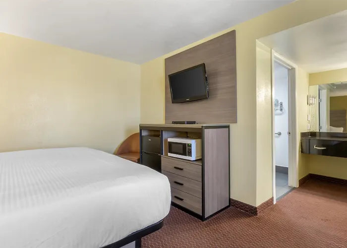 Hotel Surestay By Western Petrified Forest