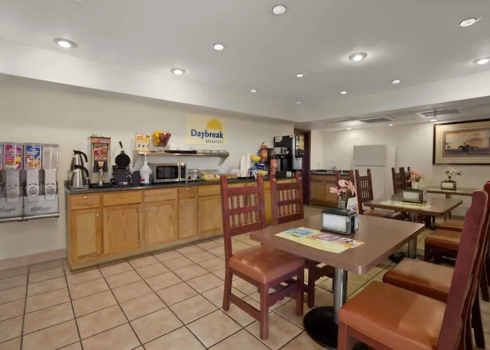 Hotel Surestay By Western Petrified Forest Chambers